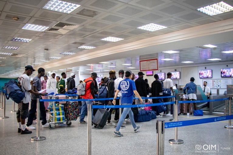 وزارة الداخلية تعلن عن عودة 4 آلاف مهاجر من أفارقة جنوب الصحراء..   الهدف.. تأمين العودة الطوعية لـ10 آلاف مهاجر قبل نهاية العام الجاري